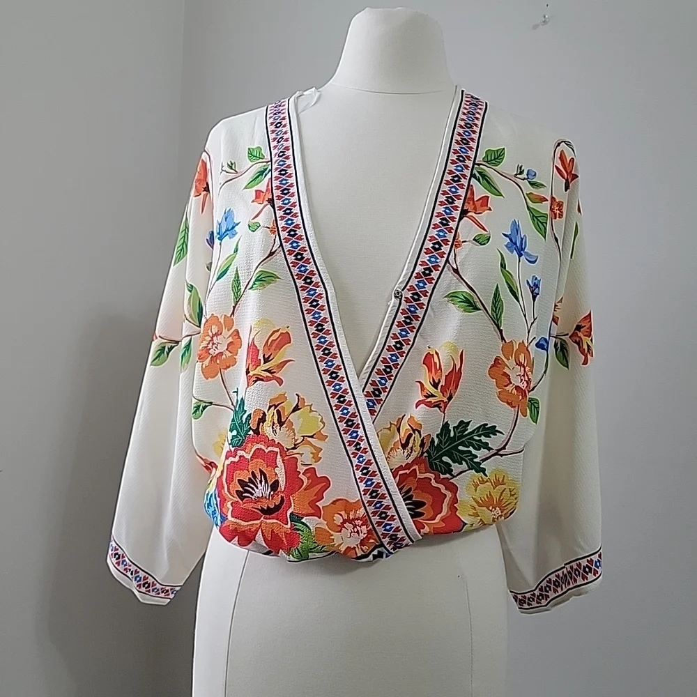 Flying Tomato Floral Embroidered Blouse - White and Multicolor - Picture 2 of 8